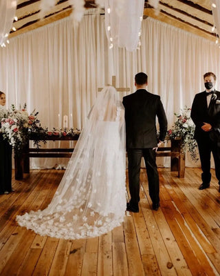 High Quality Wedding Veil with 3d Flowers